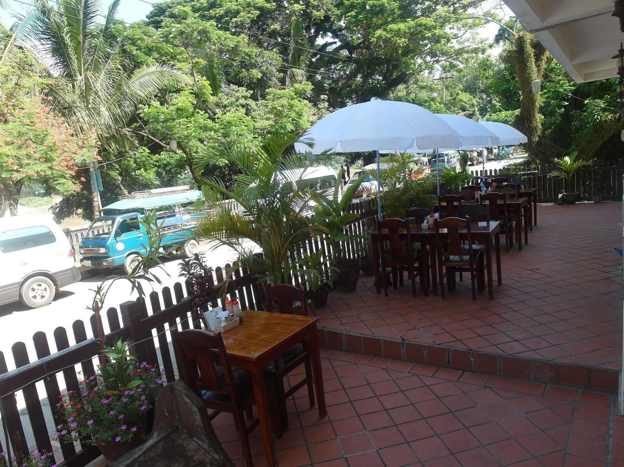 Mekong Sunset View Hotel Луанг Прабанг Екстериор снимка